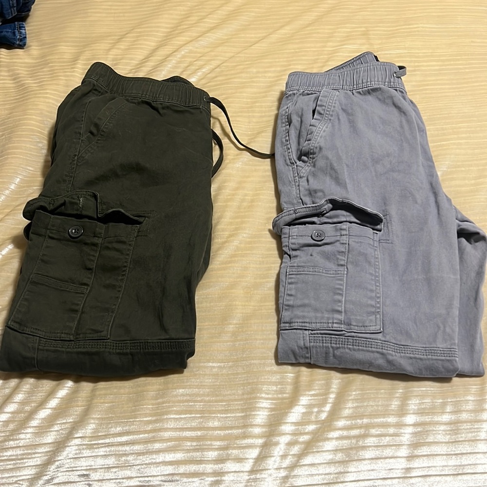 Cargos size L green and gray